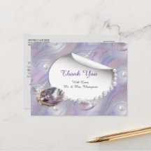 Mor av pärlor som sammanfogats som flytande snurra