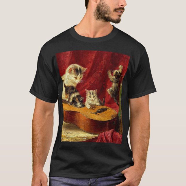 Mor Cat och Kittens spelar med Guitar T Shirt (Framsida)
