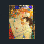 Mor och barn vid den Gustav Klimt art nouveau Fleecefilt<br><div class="desc">Modern och barnet - specificera från de tre åldrarna av kvinnan,  en populär målning av den österrikiska symbolisten & art nouveaukonstnären Gustav Klimt från 1905.  Konstullfilt.</div>