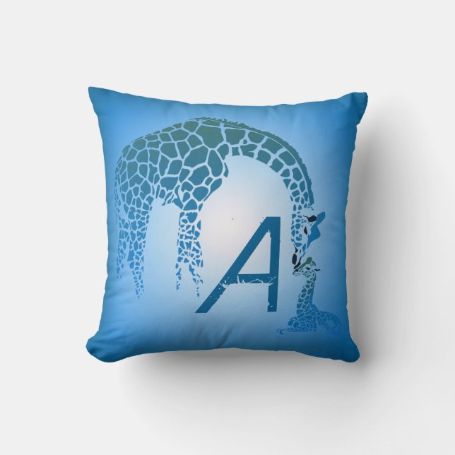 Mor och Cute Baby Giraffe Monogram| blått Kudde (Framsida)