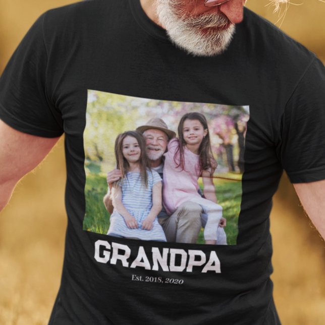 Morfar etablerade enkel text T-Shirt (Skapare uppladdad)