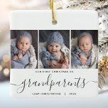 Morföräldrar 1:a jul 3 Foto Grått-skript Julgransprydnad Keramik<br><div class="desc">Hjälp dem att hedra minnet av sitt barnbarns första jul med denna vackra moderna keepsaksprydnad. I gråttet står det "Vår första jul som morföräldrar", med "morföräldrar" i ord i handskript i elegant med blommor före och efter. Byt ut de tre exemplen bilder mot dina favoritfoton för lodrät och lägg till...</div>