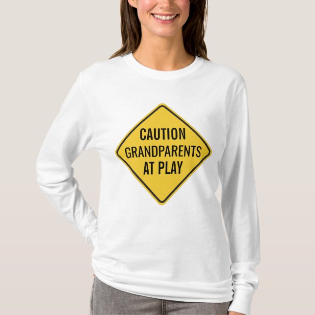 Morföräldrar på Play Funny T Shirt (Framsida)