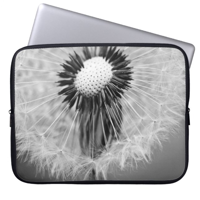 Morgondagens utsäde laptop fodral (Framsidan)