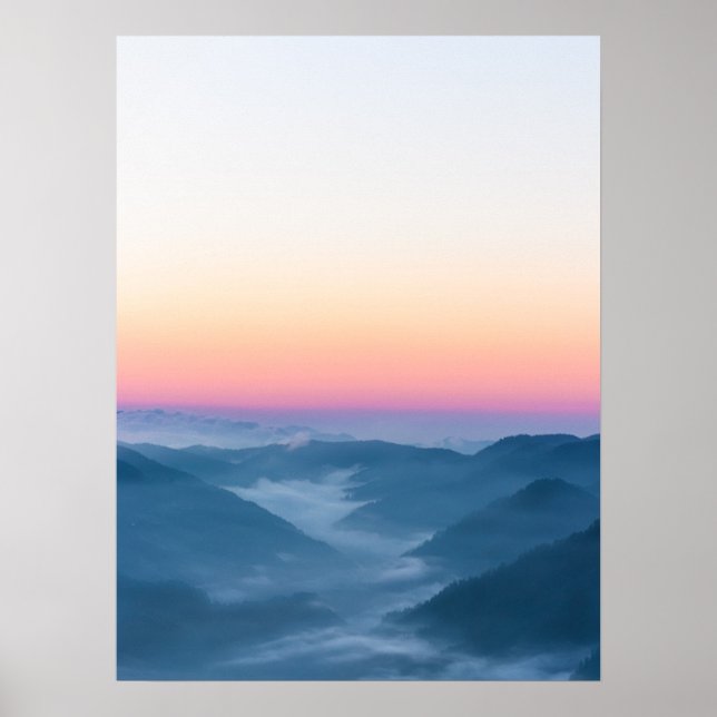 Morgondimma och magiska himlar före soluppgång poster (Framsidan)