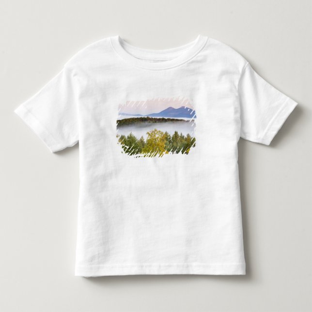 Morgondimma och Percy Peaks sedda från T Shirt (Framsida)