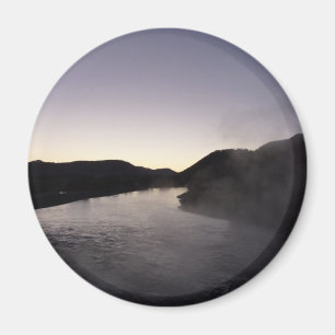 Morgondimma över Jacksonfloden vid Grand Teton Magnet