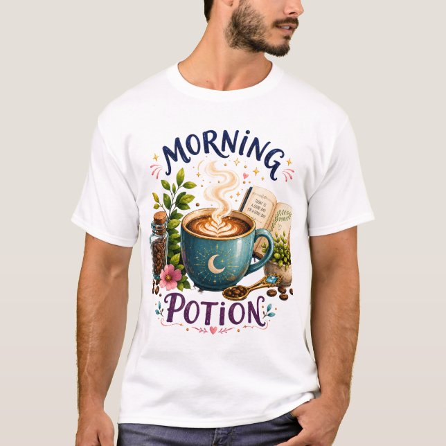 Morgonelixir – Magisk Kaffeälskare Mysig Design T Shirt (Framsida)