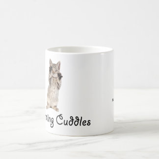 Morgonen kelar kattungen kaffemugg