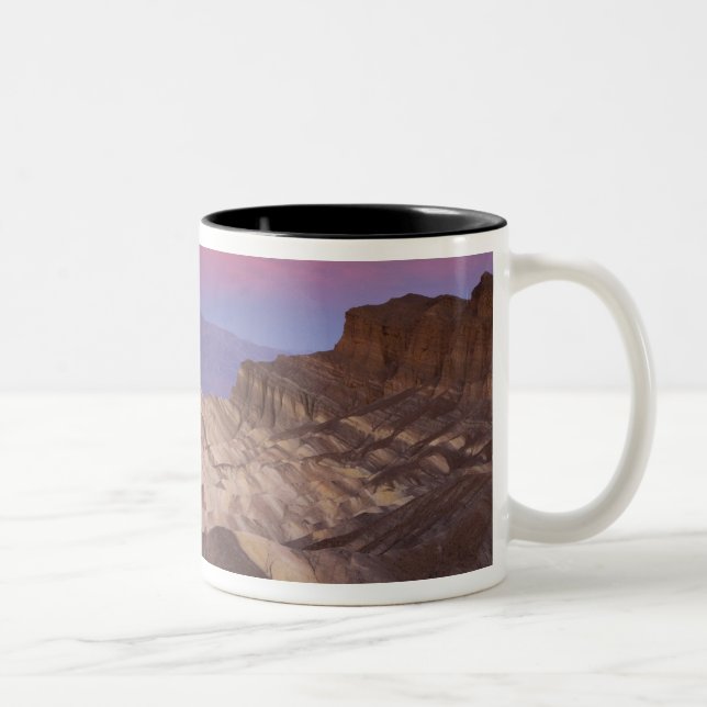 Morgonens första ljus på Zabriskie Point och 2 Två-Tonad Mugg (Höger)
