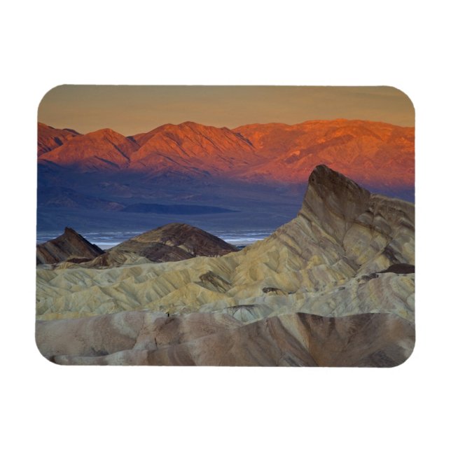 Morgonens första ljus på Zabriskie Point och Magnet (Horisontell)