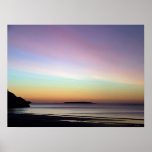 Morgonhimmel på den sjungande stranden poster
