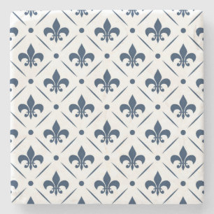 Mörk blått Fleur De Lis mönster på vit bakgrund Stenunderlägg