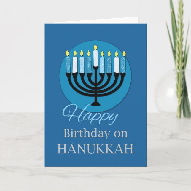 Mörk blått födelsedag i Hanukkah Menorah Kort (Framsida)