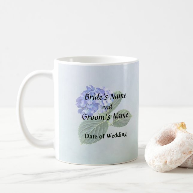 Mörk blått Hydrangea med Löv Kaffemugg (Med munk)