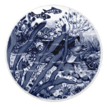 Mörk blått kustnära Snäckor av ålbeståndet