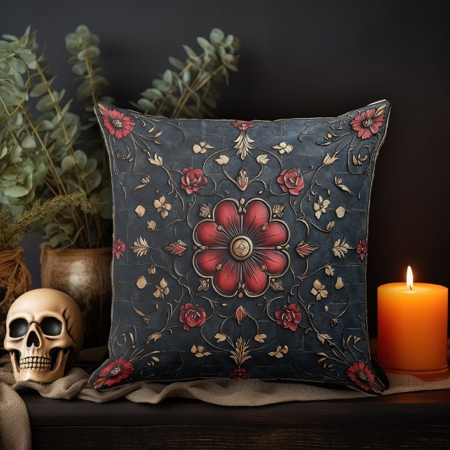 Mörk Blommig Kudde (Skapare uppladdad)