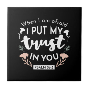 Mörk Blommigt Christian Art - Psalm 56:3 Kakelplatta