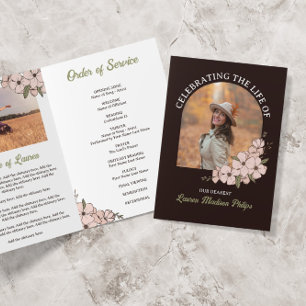 Mörk Brown Blommigt Arch Photo Celebrating Life Program