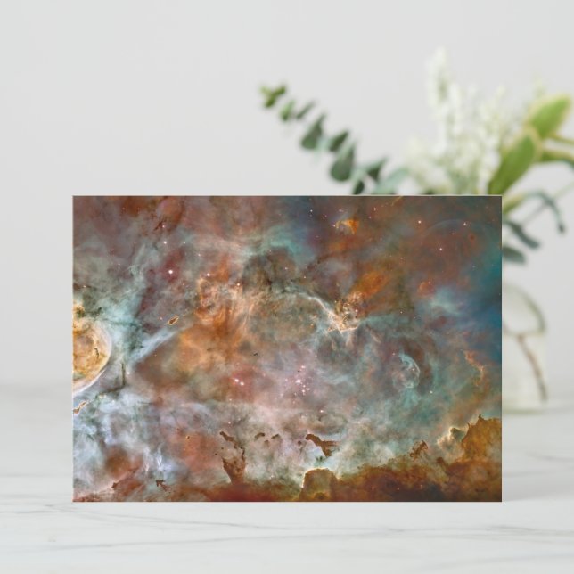 Mörk Clouds of Carina Nebula Hubble Space Julkort (Stående Fram)
