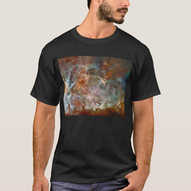 Mörk Clouds of Carina Nebula Hubble Space T Shirt (Framsida)