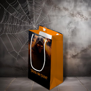 Mörk demon med orange-rök Halloween