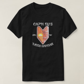 Mörk för T-tröja för Cap'n Eds 'Mech Hangarlöv T-shirt