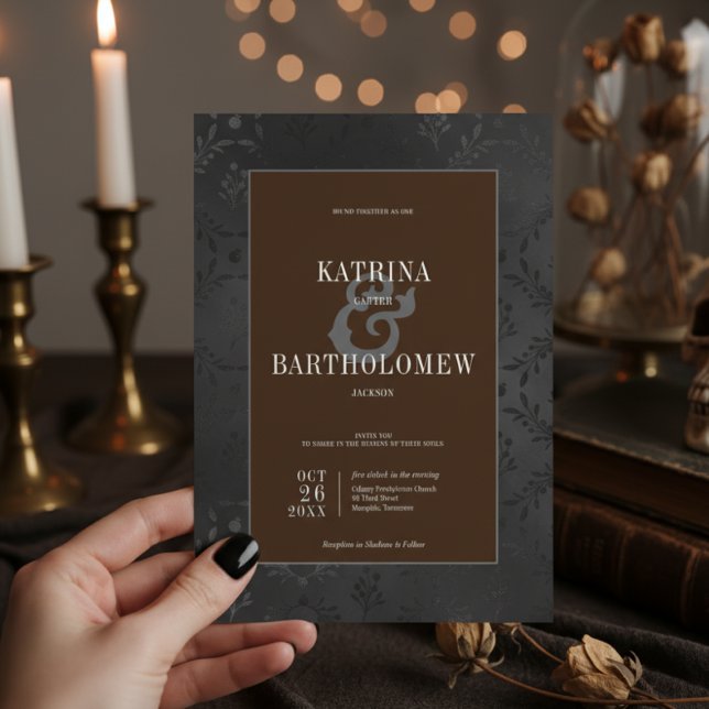 Mörk Gothic Black Blommigt Satin Damask Brown Inbjudningar (Dark Gothic Black Floral Satin Damask Brown Invitation)