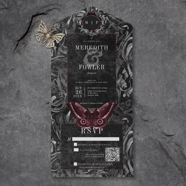 Mörk Gothic Black & Grått Filigree Moth QR-kod (Also available without a QR code; with or without dinner options.)