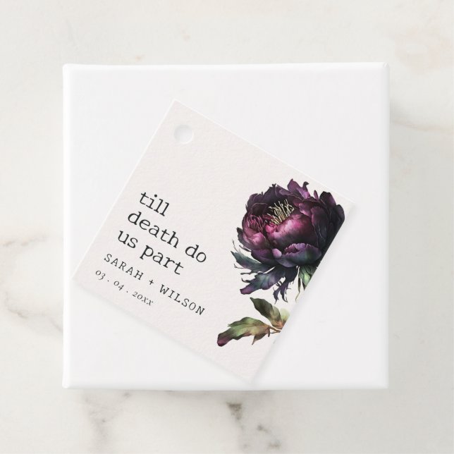 Mörk gotisk mörklila svart peonbröllop gåvor etiketter (På plats)