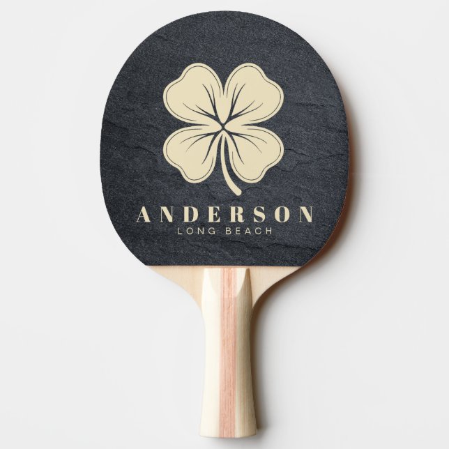 Mörk Granitsten Fyrklöver med Namn Pingisracket (Baksidan)