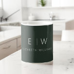 Mörk grönt Elegant Modern Minimalist Monogram Namn Kaffemugg<br><div class="desc">Höj din morgonrutin med vår Mörk grönt, moderna, minimalistiska Monogram Namn-kaffe Mugg. Den här eleganta och snyggt mugg ger en liten contemporary elegans till din dagliga kafferritual. Den är konstruerad med kvalitet i åtanke och har en minimalistisk design i klassiskt svartvitt, skapar den som ett mångsidigt tillägg till ditt kök...</div>