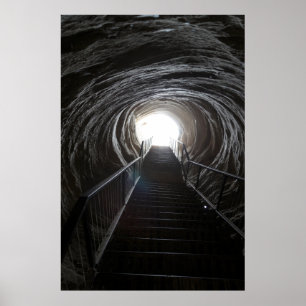 Mörk grottunnel poster