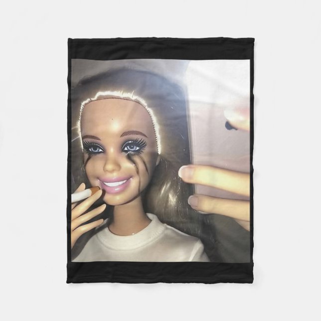 Mörk Humor Doll Smoking Selfie Parody Fleecefilt (Framsidan)