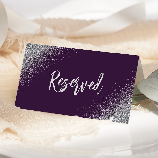 Mörk Lila Silver Glitter reserverad Bröllop Placeringskort (Skapare uppladdad)