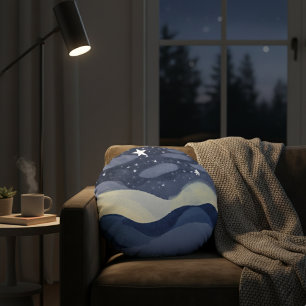 Mörk marinblå himmel akvarellvågor ensam stjärna C Rund Kudde