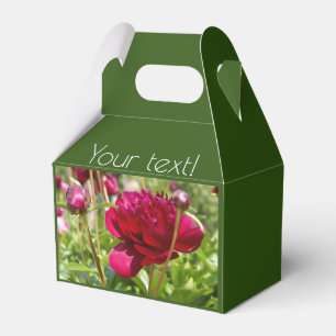 Mörk Maroon velvet peonies Presentaskar