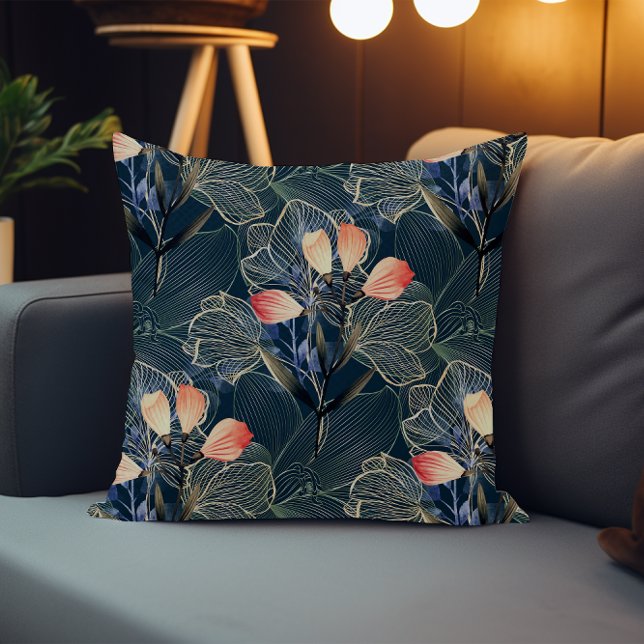 Mörk Modern Elegant Boho Blommigt Blue Kudde (Skapare uppladdad)