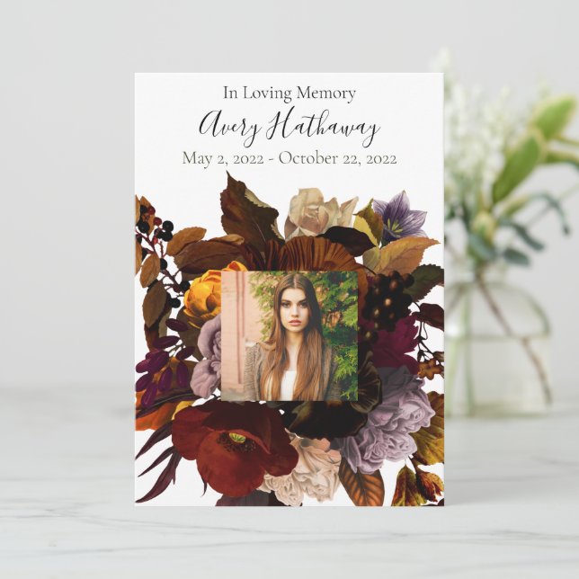 Mörk & Moody Blommigt Fotominnesprogram Inbjudningar (Stående Fram)