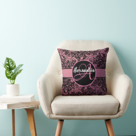 Mörk Moody Blommigt på Rosa Monogram Kudde
