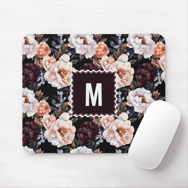 Mörk Peonies Blommönster | Monogram Musmatta (Med mus)