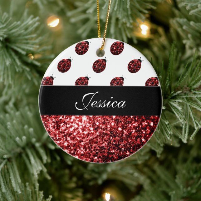 Mörk red ladybug faux glitter sparkles Monogram Julgransprydnad Keramik (Träd)