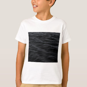 Mörk Ripples (Svarta Vatten vid natten) T Shirt