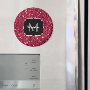 Mörk rosa red magenta faux sparkles Monogram Magnet