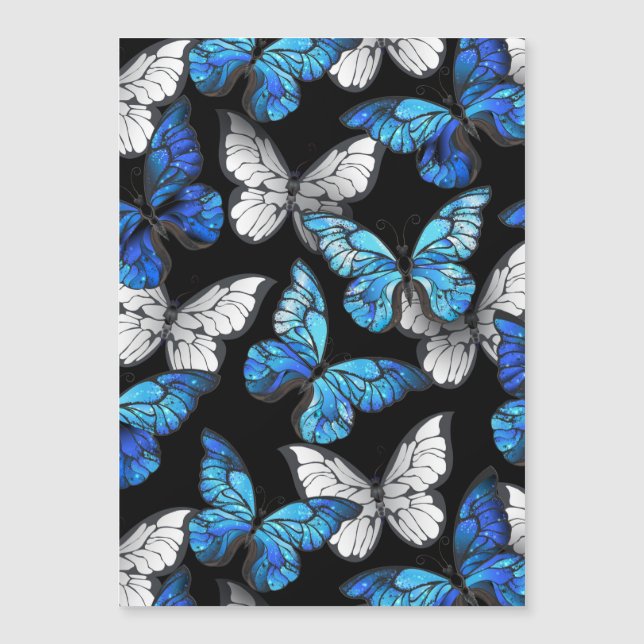 Mörk Sömlöst Mönster med Blue Butterflies Morpho Magnetisk Inbjudningskort (Framsida)