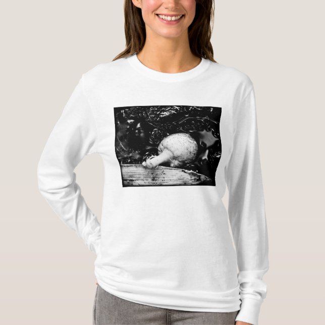 mörk tee shirt (Framsida)