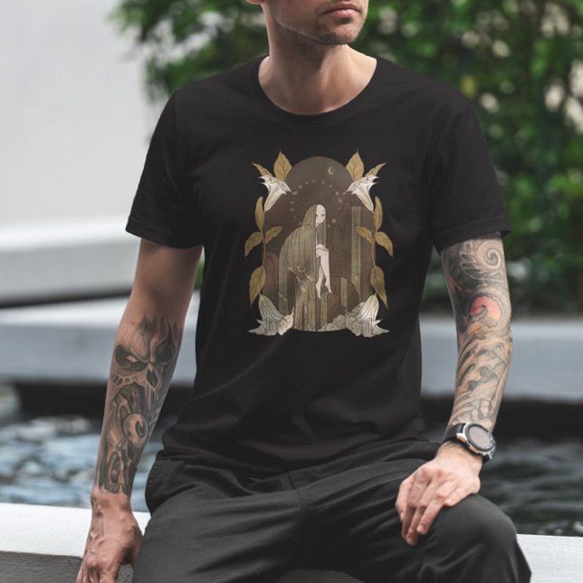 Mörk Waterfall Fairy T Shirt (Skapare uppladdad)