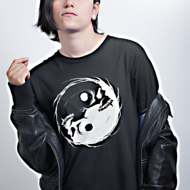 Mörk Yin Yang Vampire Skull Religiösa Symbol T Shirt (Skapare uppladdad)