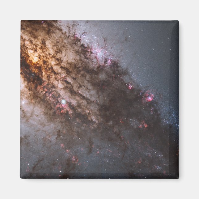 Mörka jordar av dammsprickor Centaurus a Galaxy. Magnet (Framsidan)