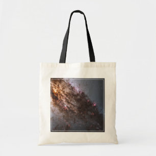 Mörka jordar av dammsprickor Centaurus a Galaxy. Tygkasse